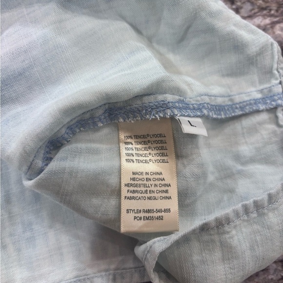 Cloth & Stone by Anthro Flowy Top, Large - Picture 3 of 7